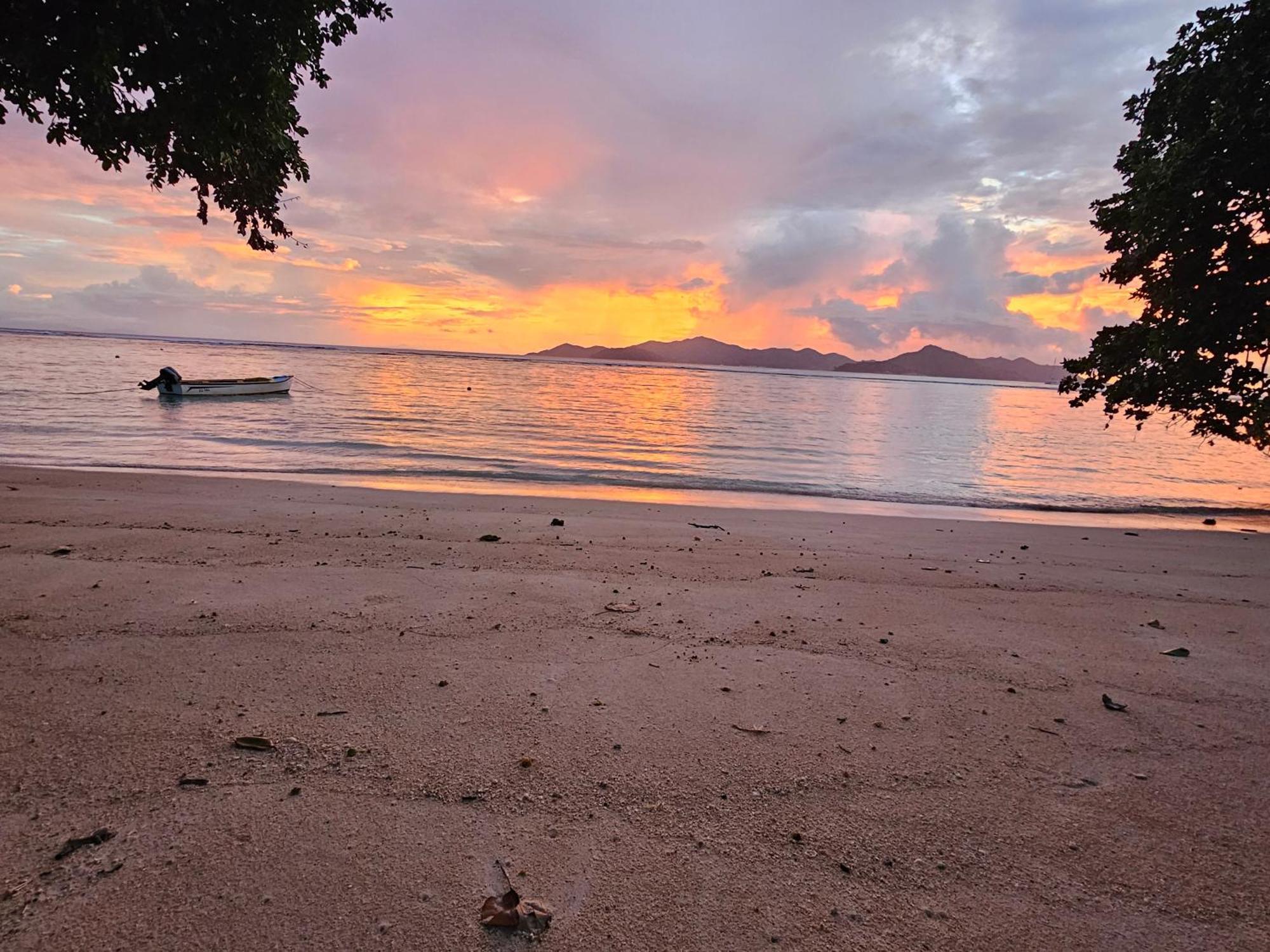 La Digue Luxury Beach & Spa Eksteriør bilde